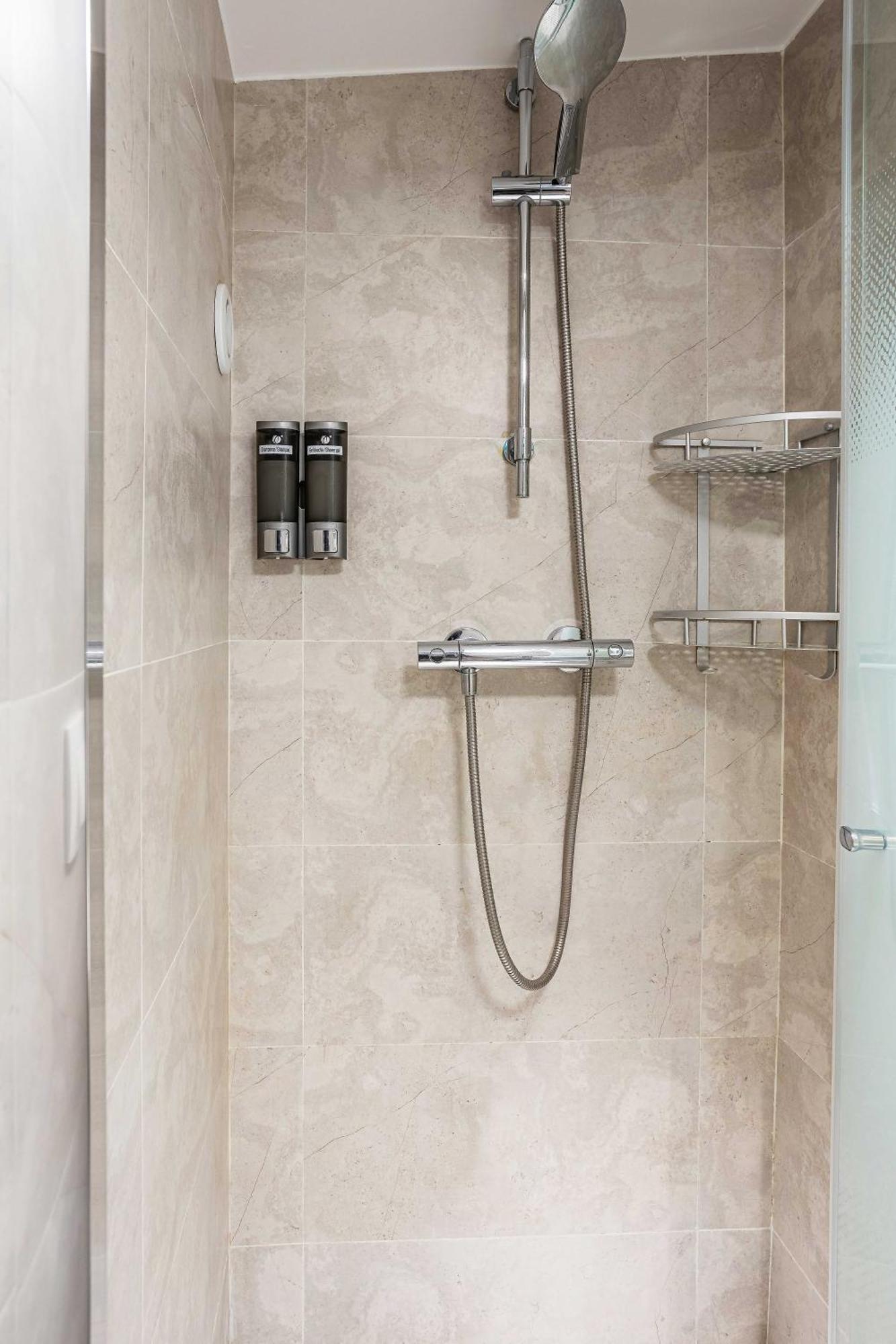 My Home, Gf, Air Cond, 2 Showers, 2 Wc * Parigi